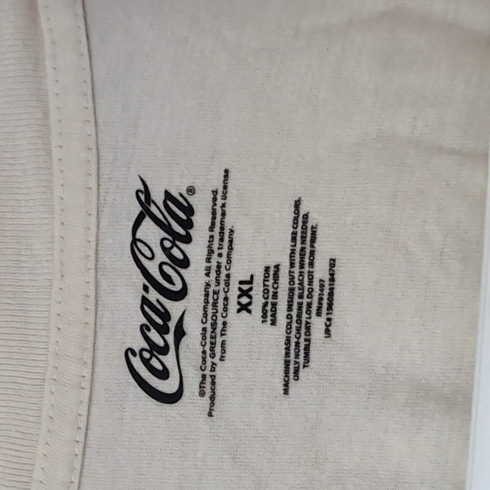 Coca Cola T-shirt - Picture 5 of 6